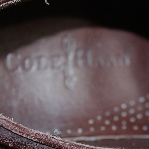 4b   NICE MENS COLE HAAN WINGTIP SHOES - BROWN SUEDE - 9 1/2 M - Picture 6 of 7